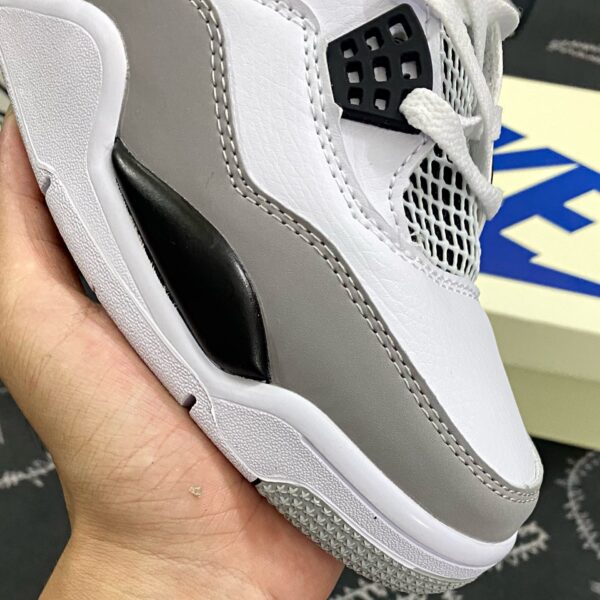 Giày Nike Jordan 4 trắng đen rep 1:1 hình 1 | Giày Nhà Bơ