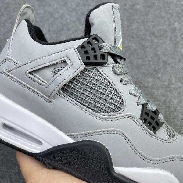 Giày Nike Jordan 4 xám đen rep 1:1 hình 1 | Giày Nhà Bơ