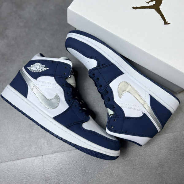 Các màu giày Nike Jordan cổ cao rep 1:1